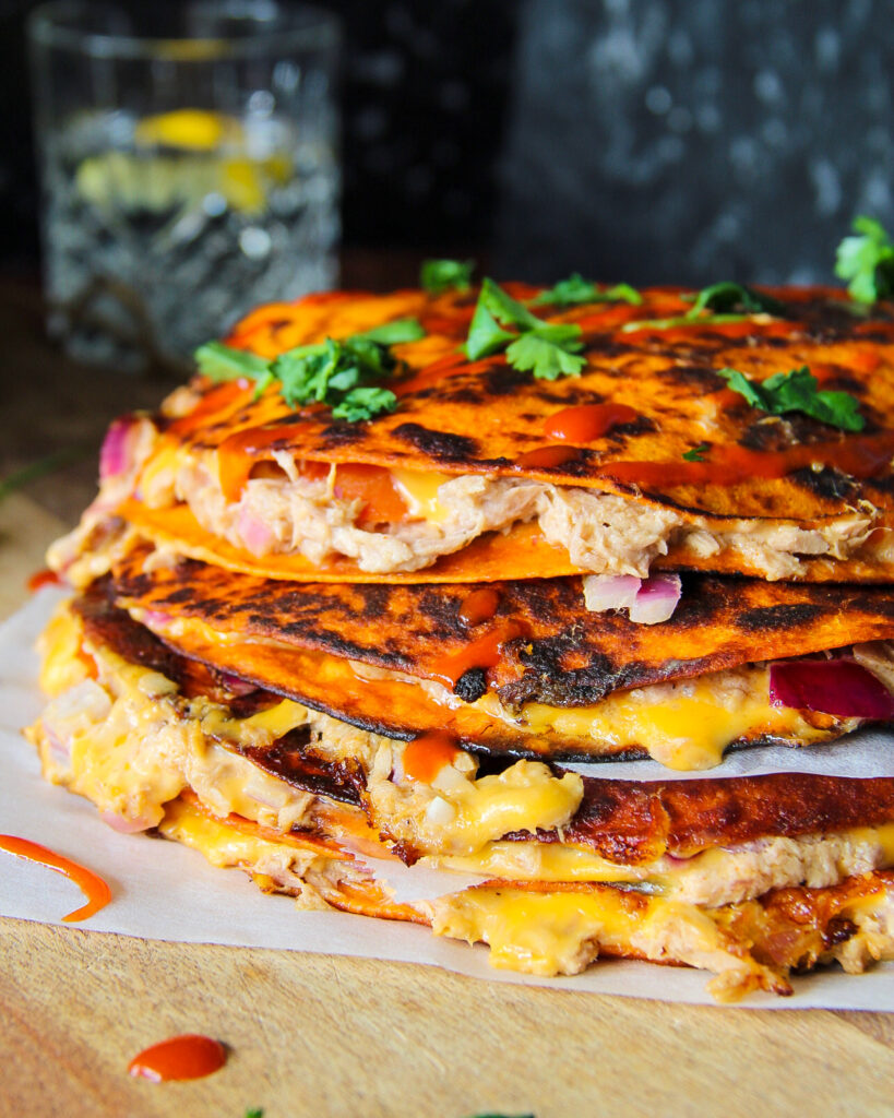 Tuna melt quesadilla met een simpele salade Gezondere versie